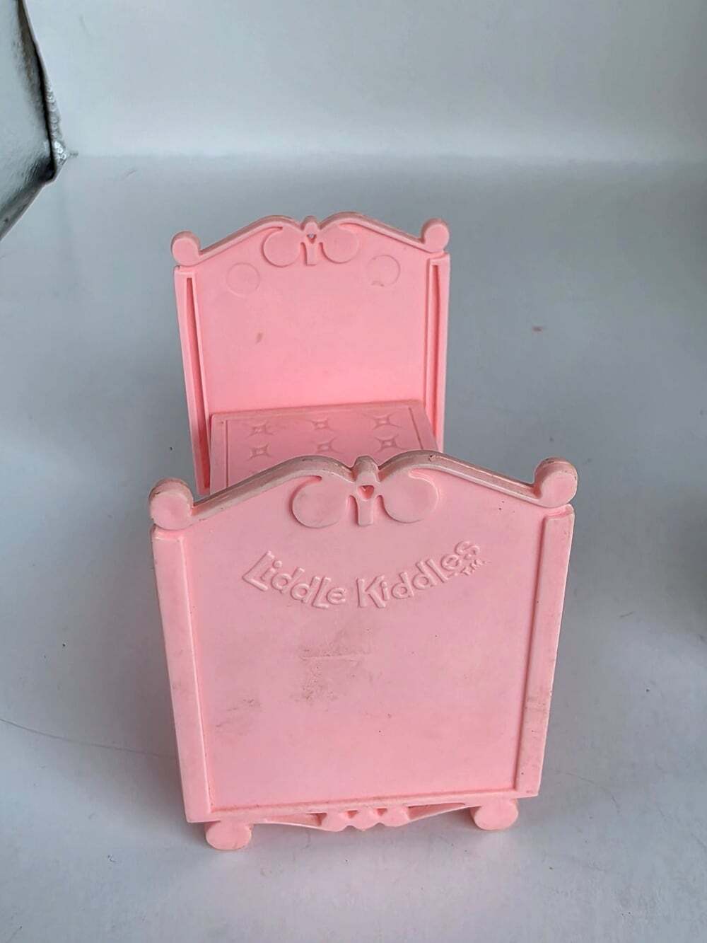 Vintage Liddle Kiddles Doll Bed Pink Plastic Miniature Furniture Toy